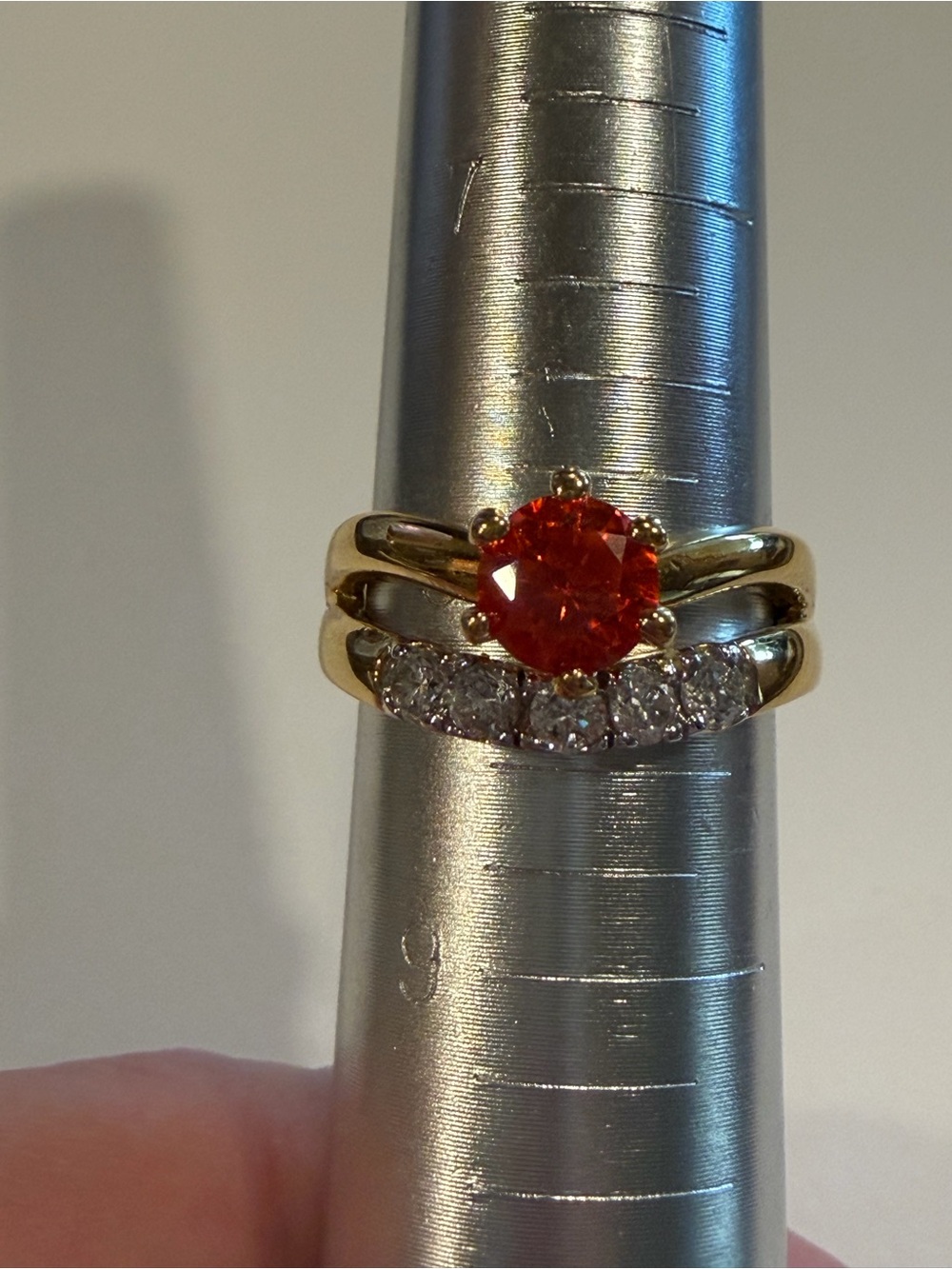 Gold Tone Ring with Orange Center Stone and Diamond Like Accents Costume Size 8